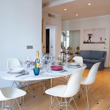 Il Cenacolo Centro Cadorna Santambrogio Comodo Per Fiera E Allianz Convention Centre Apartamento *
