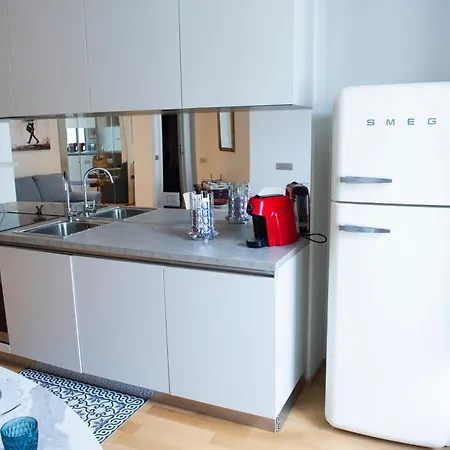 Il Cenacolo Centro Cadorna Santambrogio Comodo Per Fiera E Allianz Convention Centre Apartamento *