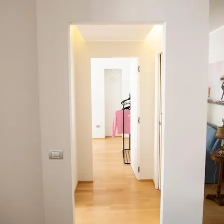 Il Cenacolo Centro Cadorna Santambrogio Comodo Per Fiera E Allianz Convention Centre Apartment *